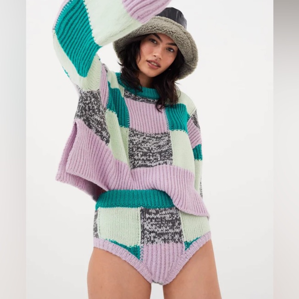 for love and lemons knit short 🧶